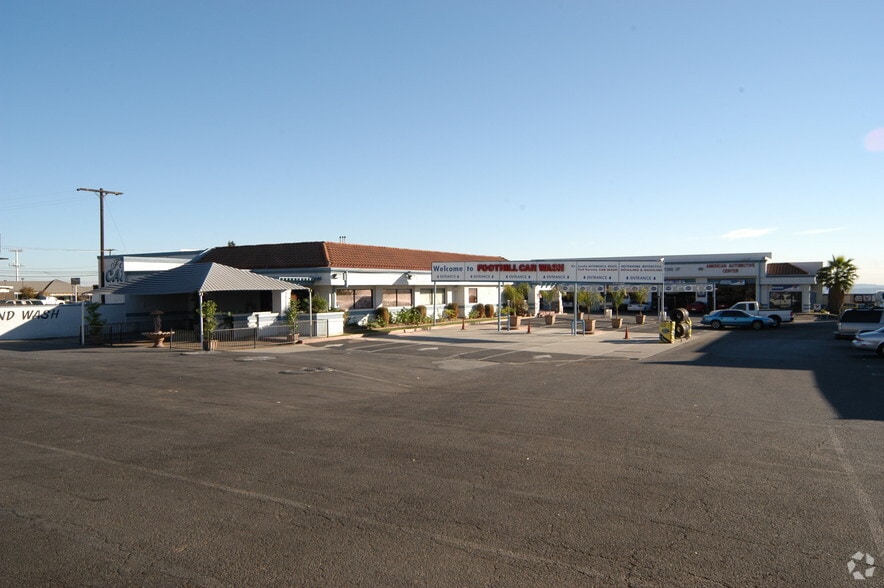 More Photos Of 2016 W Foothill Blvd, Upland Carwash For Lease