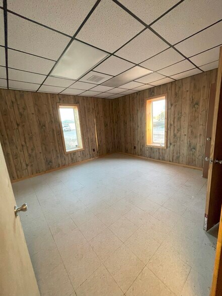 More Photos Of 854 Highway 397, Lake Charles Warehouse For Lease