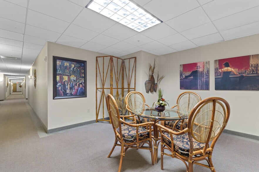 More Photos Of 1120 E Parkway Ave, Oshkosh Multifamily For Sale