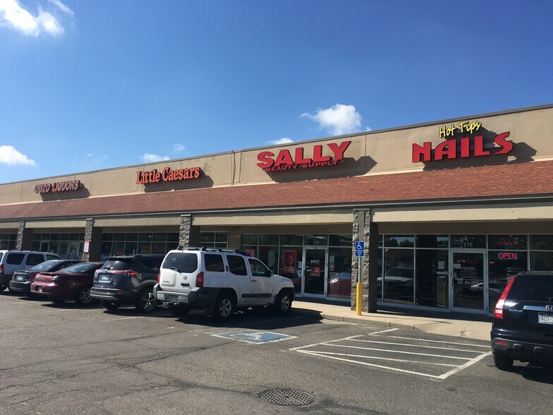 7150 Leetsdale Dr, Denver, CO 80224 For Lease