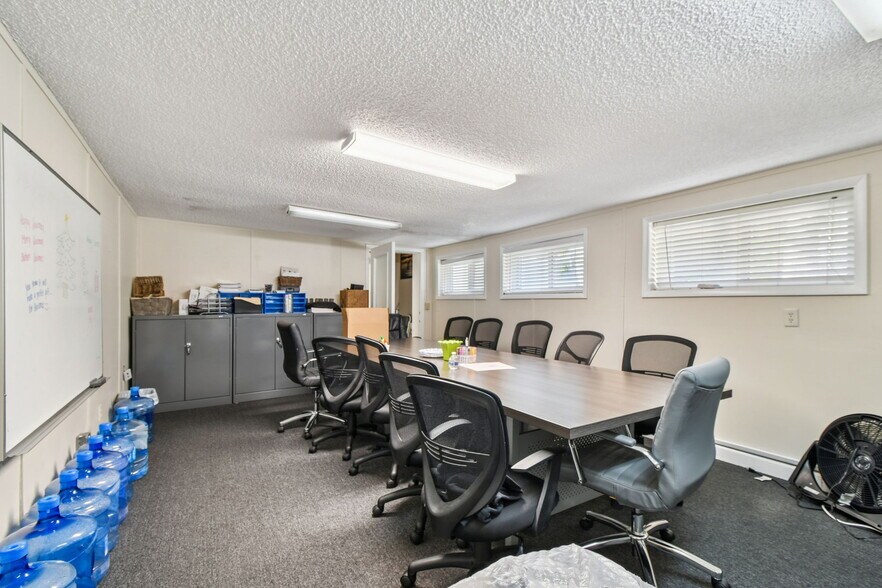 More Photos Of 108 4th Ave S, Safety Harbor Office For Sale