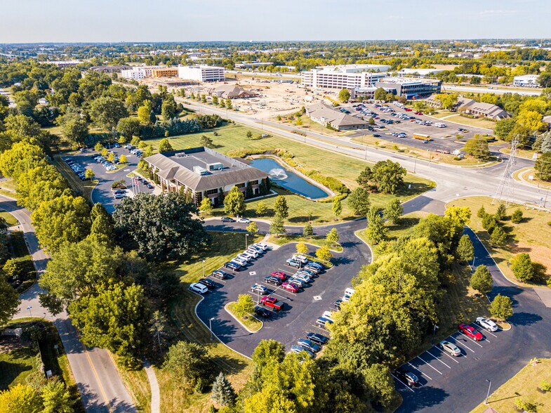 More Photos Of 4640 Trueman Blvd, Hilliard Office For Sale