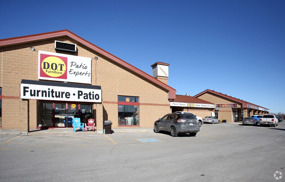 More Photos Of 6048 Hwy-9, King Restaurant For Lease