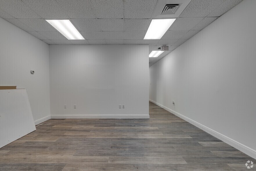More Photos Of 7100-7200 W Commercial Blvd, Lauderhill Medical For Sale