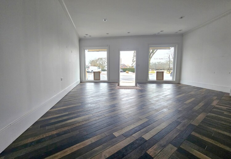 More Photos Of 77 Jobs Ln, Southampton General Retail For Lease