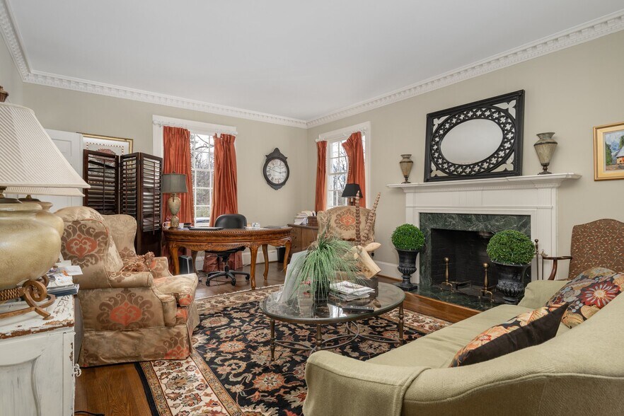 More Photos Of 2090 Eastern Ave, Nashville Office Residential For Sale
