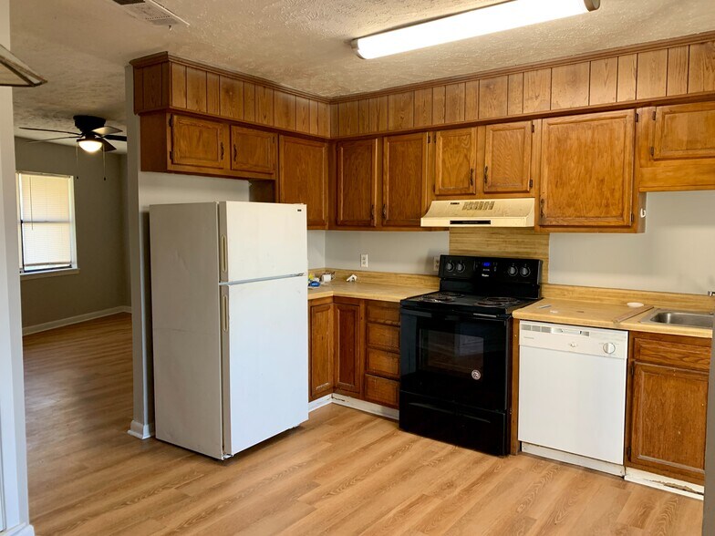 More Photos Of 5745 Horton Ave, Jackson Apartments For Sale