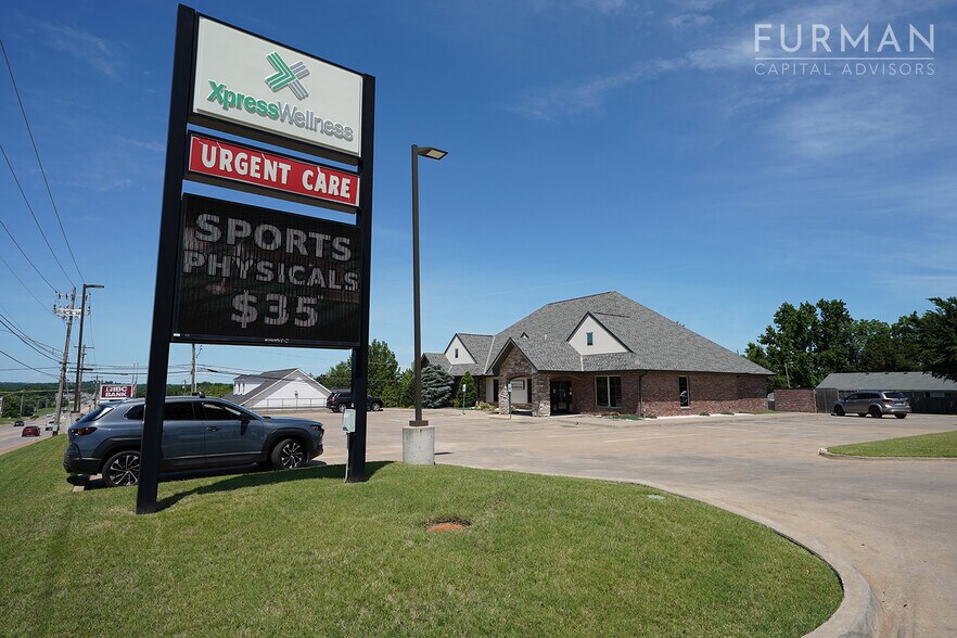 More Photos Of 949 E Taft Ave, Sapulpa Medical For Sale