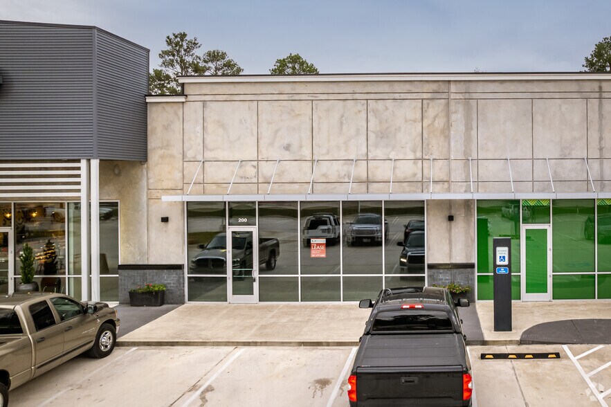 More Photos Of 9511 FM 1488, Magnolia Storefront For Lease