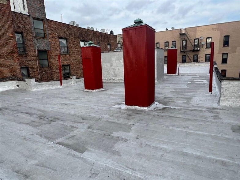 More Photos Of 975 Ocean Ave, Brooklyn Apartments For Sale