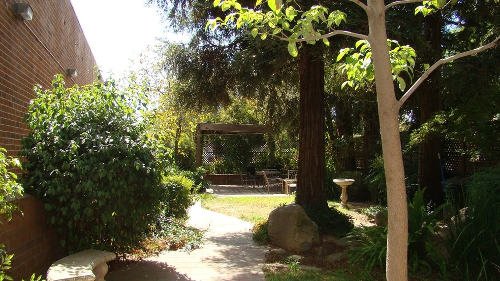 More Photos Of 9249 Folsom Blvd, Sacramento Religious Facility For Sale