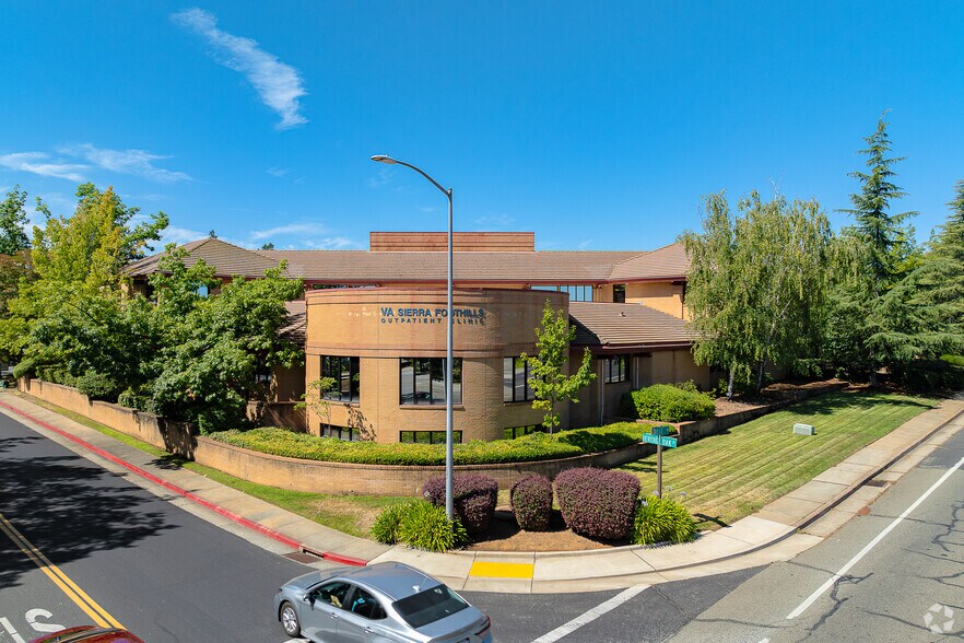 Primary Photo Of 11985 Heritage Oak Pl, Auburn Office For Lease