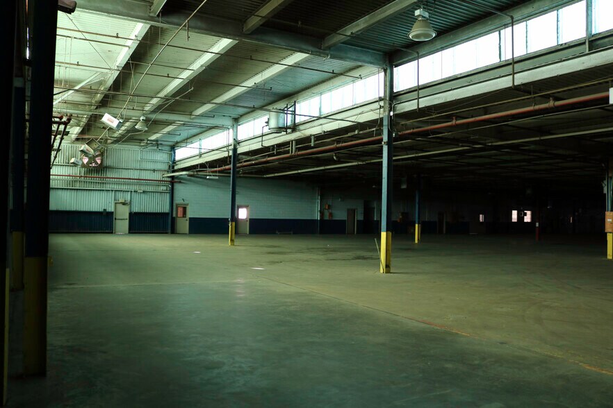 More Photos Of 13343 Interstate 20 E, Tyler Warehouse For Lease