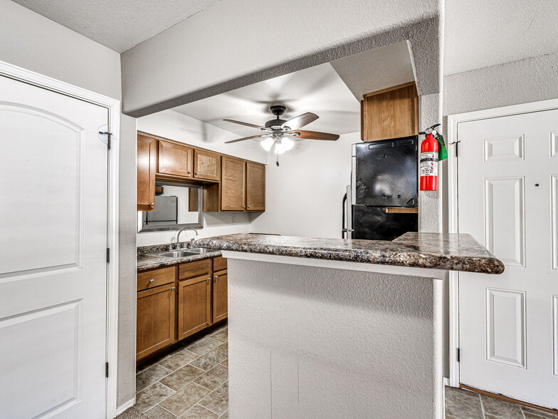 More Photos Of 2302 S 137th East Ave, Tulsa Apartments For Sale