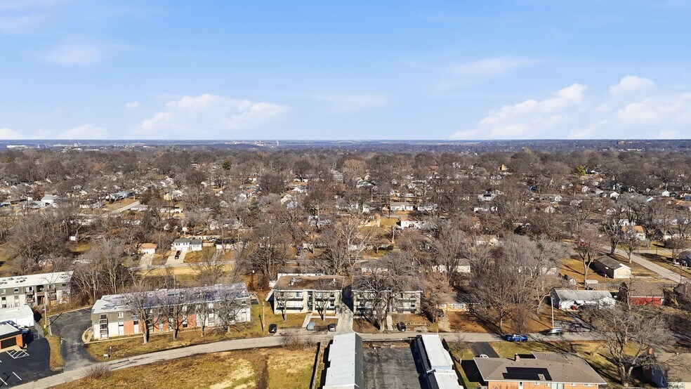 More Photos Of 9930 E 36th St S, Independence Apartments For Sale