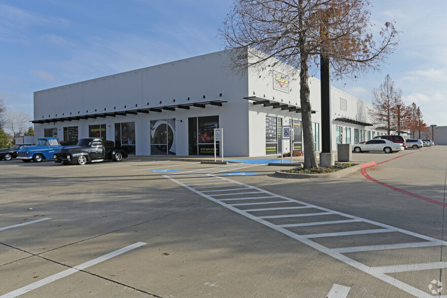 Primary Photo Of 1000 Jupiter Rd, Plano Light Manufacturing For Lease