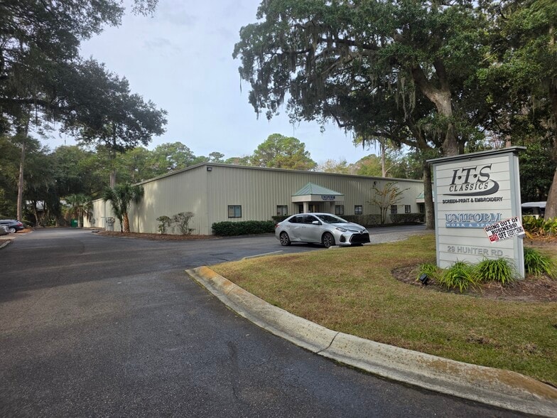 Primary Photo Of 29 Hunter Rd, Hilton Head Island Warehouse For Lease