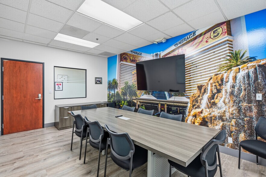 More Photos Of 3087 E Warm Springs Rd, Las Vegas Office For Sale