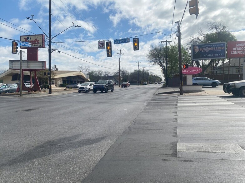 More Photos Of 3400 San Pedro Ave, San Antonio Land For Lease