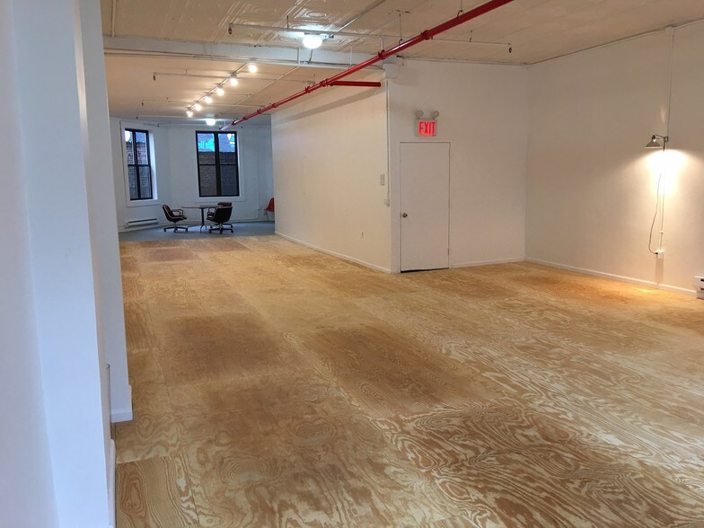 More Photos Of 255A Canal St, New York Loft Creative Space For Lease