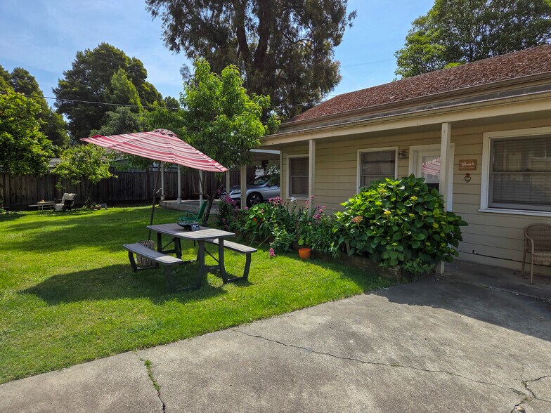 More Photos Of 150 W 8th St, Santa Rosa Apartments For Sale