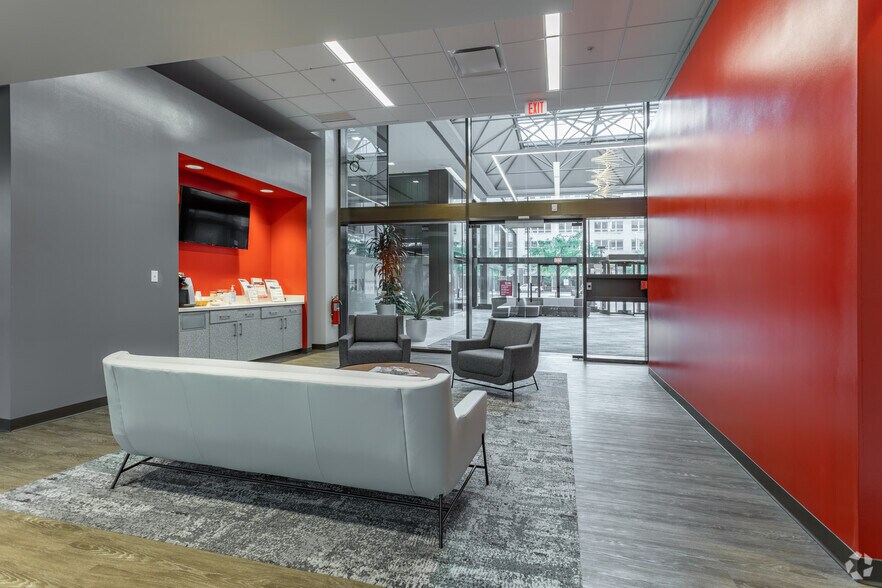 More Photos Of 1300 E 9th St, Cleveland Office For Lease