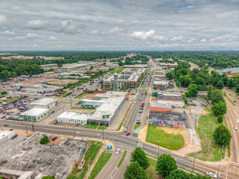 More Photos Of 478 N Hollywood St, Memphis Flex For Lease