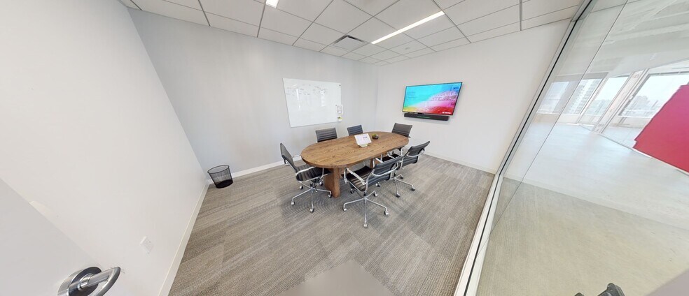 More Photos Of 700 S Flower St, Los Angeles Office For Lease