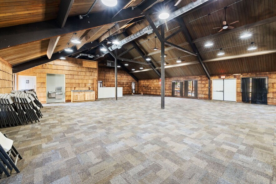 More Photos Of 2500 Cold Springs Rd, Prescott Lodge Meeting Hall For Sale