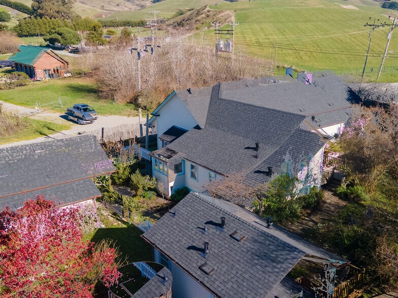 More Photos Of 393 Stage Rd, Pescadero Hospitality For Sale