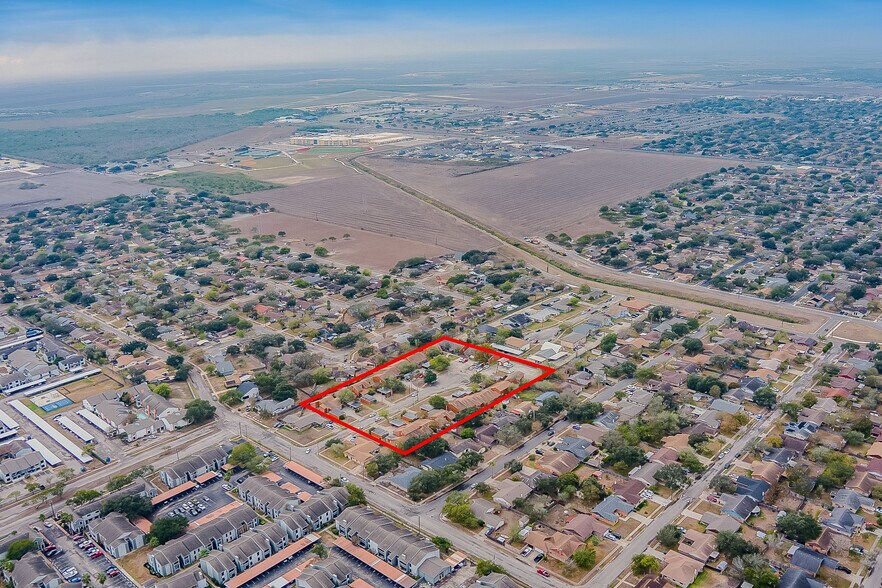 More Photos Of 3701-3740 Thornberry Ct, Corpus Christi Apartments For Sale