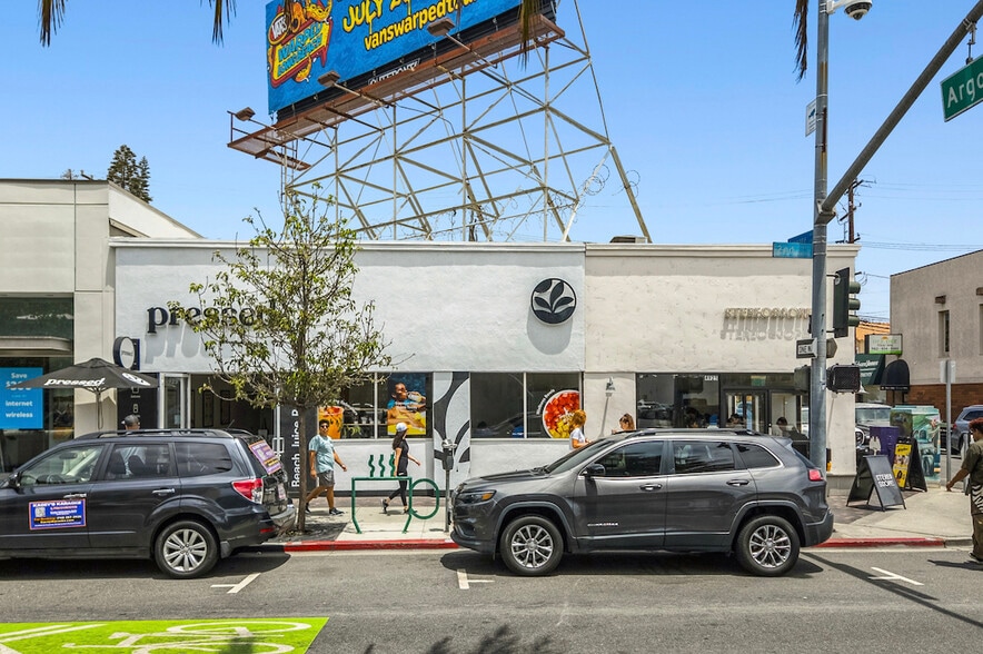 More Photos Of 4923 E 2nd St, Long Beach Storefront For Lease