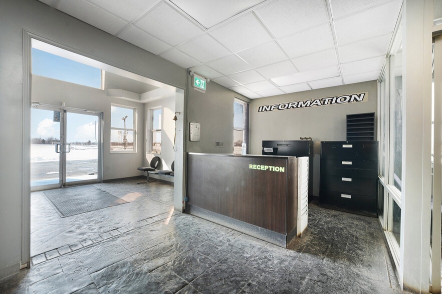More Photos Of 20600 Hwy 2, Tilbury Auto Dealership For Sale