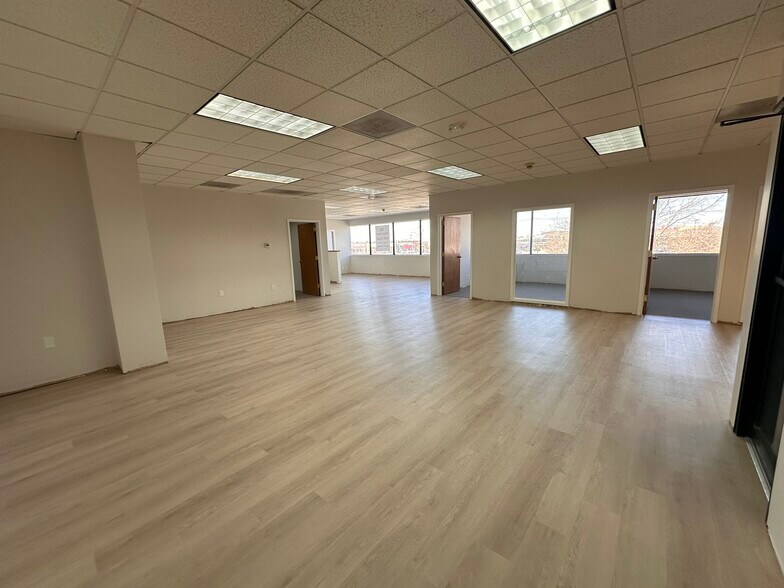 More Photos Of 100 Everett Ave, Chelsea Medical For Lease