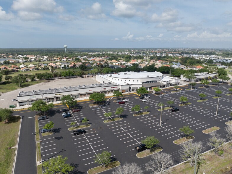More Photos Of 10175 Tamiami Trl, Punta Gorda General Retail For Lease