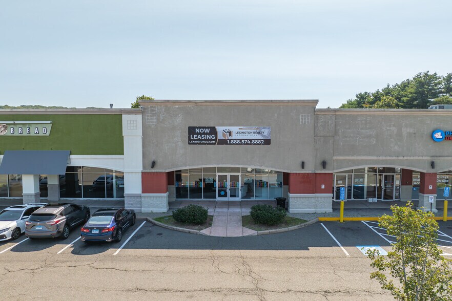 More Photos Of 950 Wolcott St, Waterbury Unknown For Sale