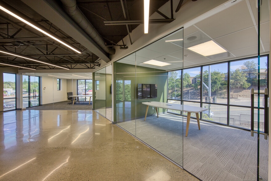 More Photos Of 373 Elm Ave, Auburn Office Residential For Sale