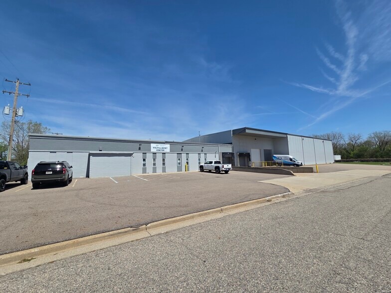 Primary Photo Of 2116 Mint Dr, Lansing Warehouse For Sale