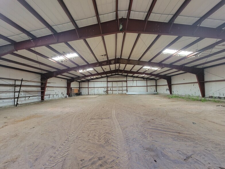 More Photos Of 2984 Sweetwater Pk dr, Garden City Industrial For Lease