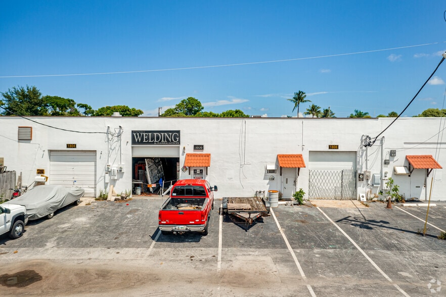 More Photos Of 1800-1812 SW 7th Ave, Pompano Beach Warehouse For Sale