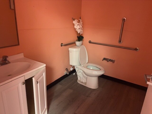 More Photos Of 5051 Stewart Ave, Las Vegas Unknown For Lease