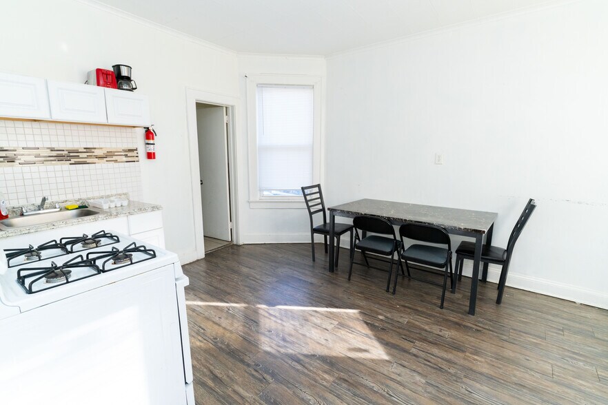 More Photos Of 370 E 18th St, Paterson Storefront Retail Residential For Sale