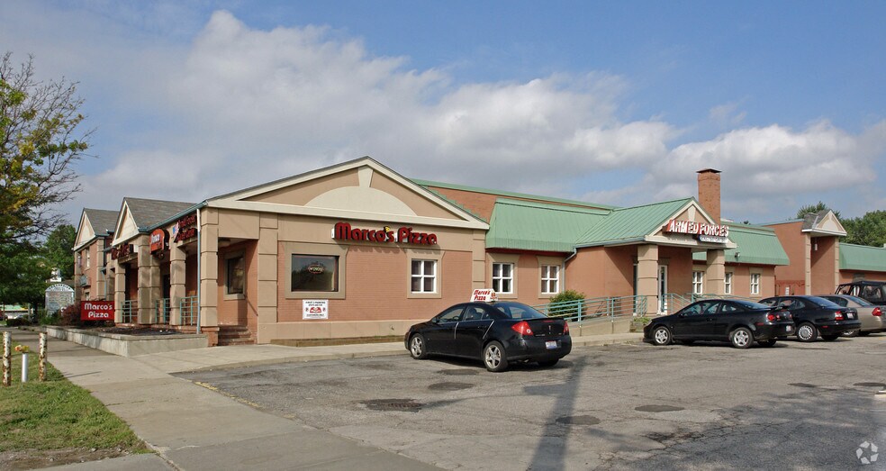 More Photos Of 6285 Pearl Rd, Parma Heights Freestanding For Lease