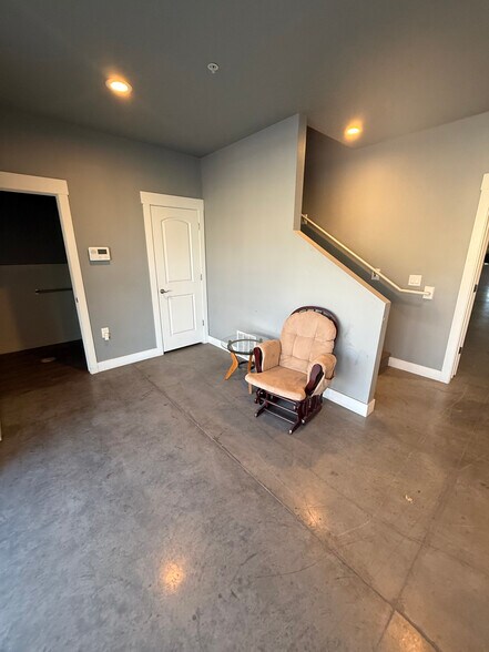 More Photos Of 496 E 1750 N, Orem Warehouse For Lease