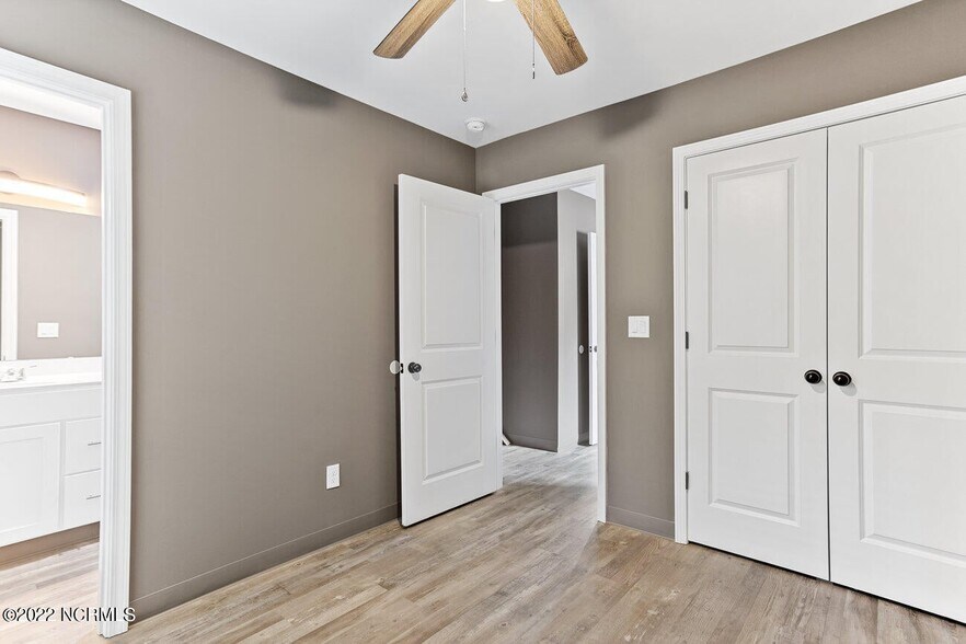 More Photos Of 5049 Park Ave, Wilmington Multifamily For Sale