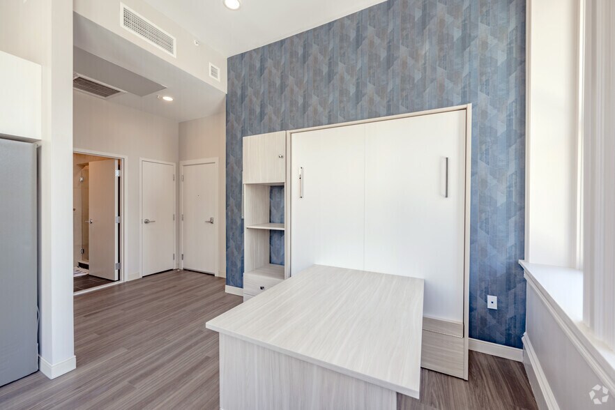 More Photos Of 82-90 Weybosset St, Providence Apartments For Lease