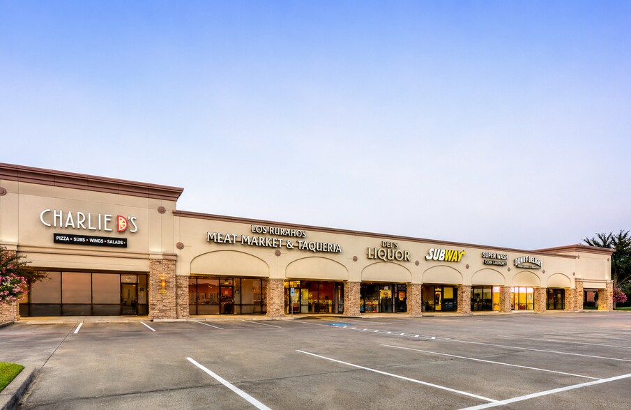 Primary Photo Of 8925 Fallbrook Dr, Houston Unknown For Lease