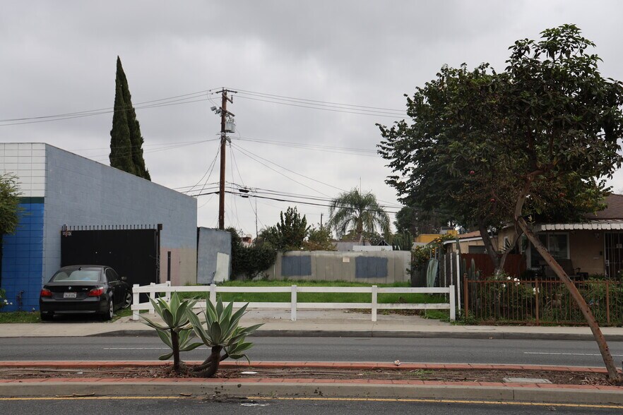More Photos Of 5960 Atlantic Ave, Long Beach Land For Sale