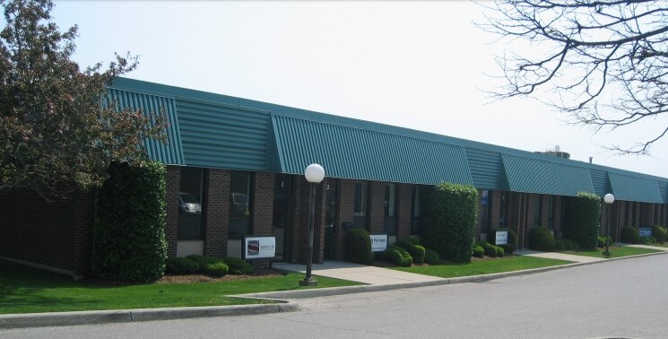 More Photos Of 572 Weber St N, Waterloo Office For Lease