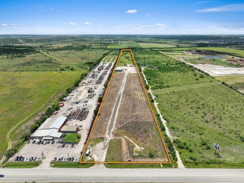 More Photos Of 9605 Fm 812, Austin Warehouse For Lease